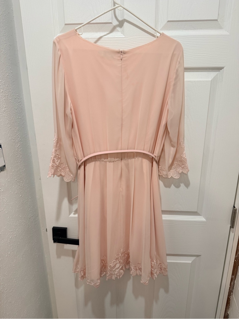 Ted Baker Pale Pink Sleeveless Shift Dress - Picture 5 of 9